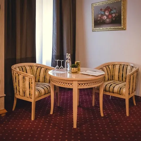 Grand Bellevue - Adults Only