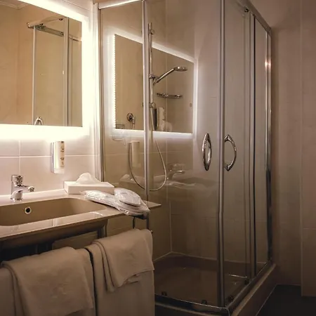 Grand Hotel Bellevue - Adults Only 4* Merano