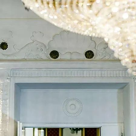 Grand Bellevue - Adults Only Hotel