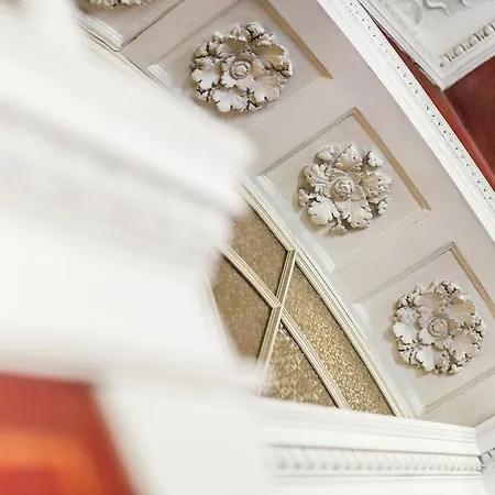 Grand Bellevue - Adults Only 4* Meran